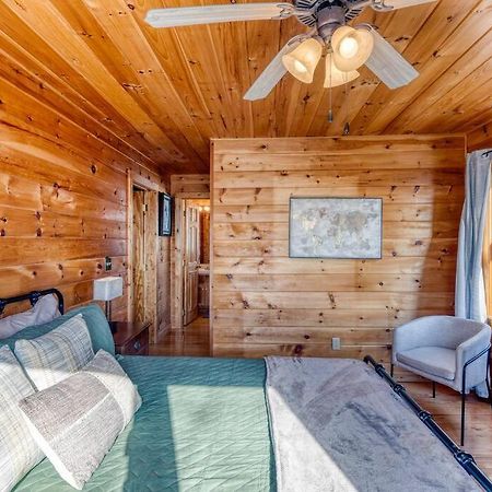Mtn Cabin Sleeps 10 - 5 Mins To Fishing & Camping Ellijay Bagian luar foto