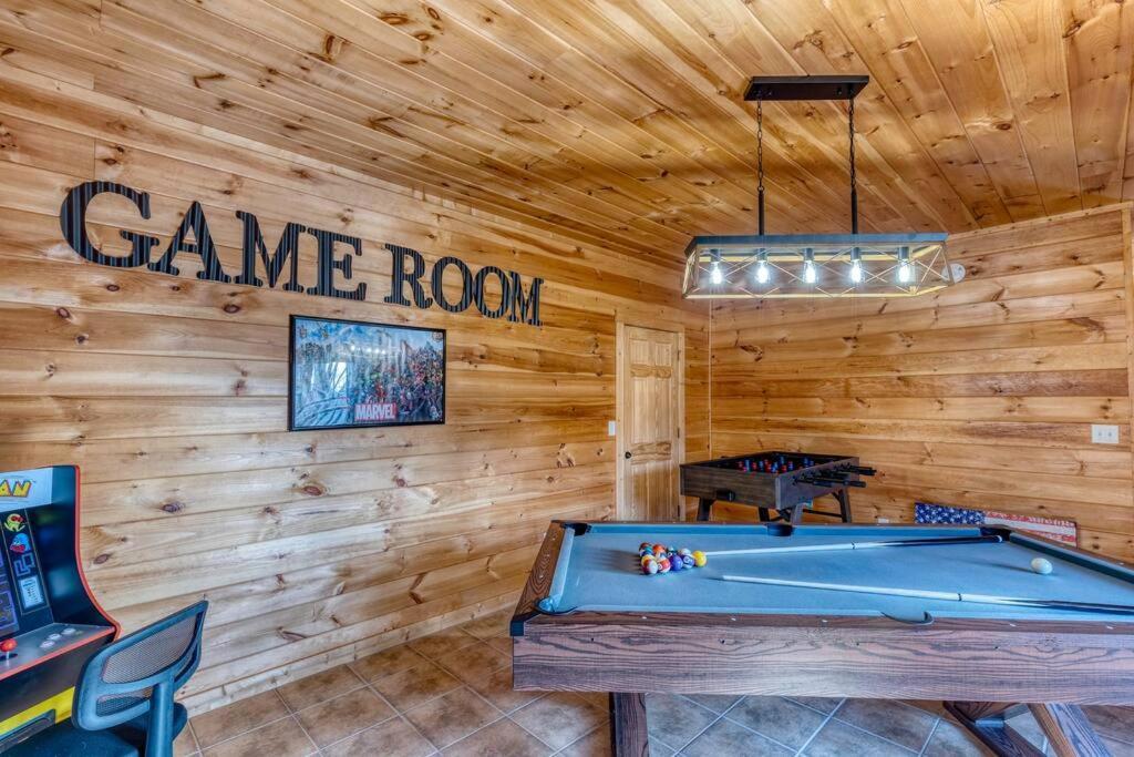 Mtn Cabin Sleeps 10 - 5 Mins To Fishing & Camping Ellijay Bagian luar foto