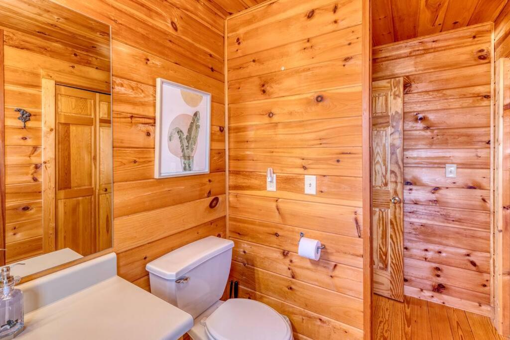 Mtn Cabin Sleeps 10 - 5 Mins To Fishing & Camping Ellijay Bagian luar foto